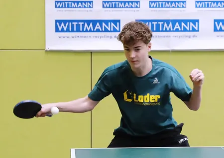 Bild von Lars Kossubek im vorderen Paarkreuz